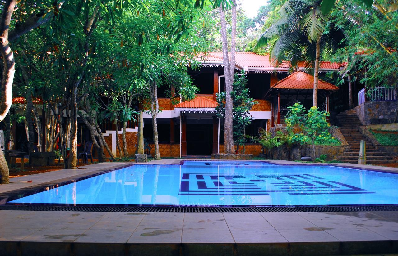 Hotel Araliya Villa Balapitiya Exteriör bild